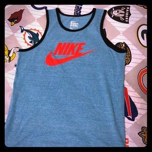 Nike tank